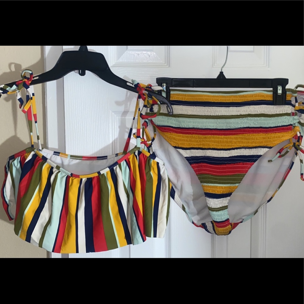Adorable stripped bathing suit